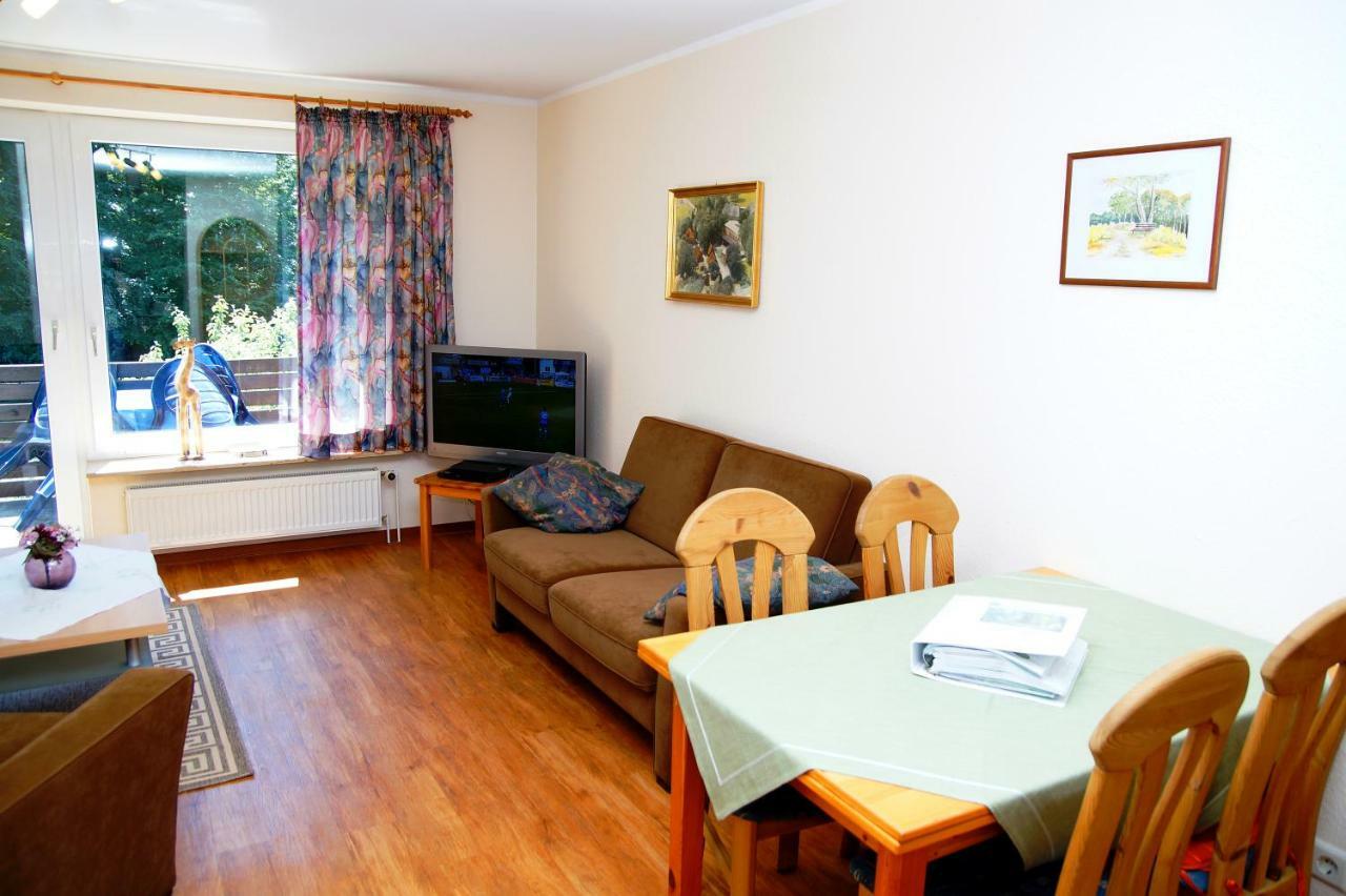 Ferienpension Lindenhof - Ferienwohnungen In Der Lueneburger Heide Marxen am Berge Extérieur photo
